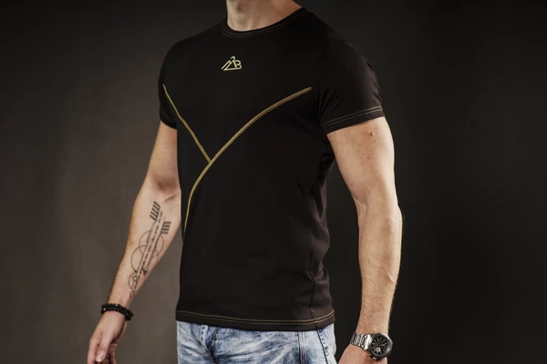 Orion T-shirt Black-Gold